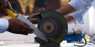 Pod jakim kątem ostrzyc Victorinox?