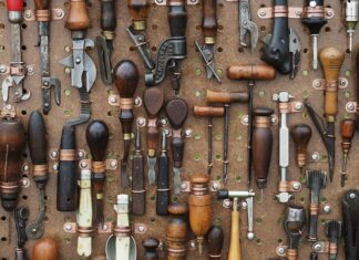 Do czego służy Szydło w scyzoryku?